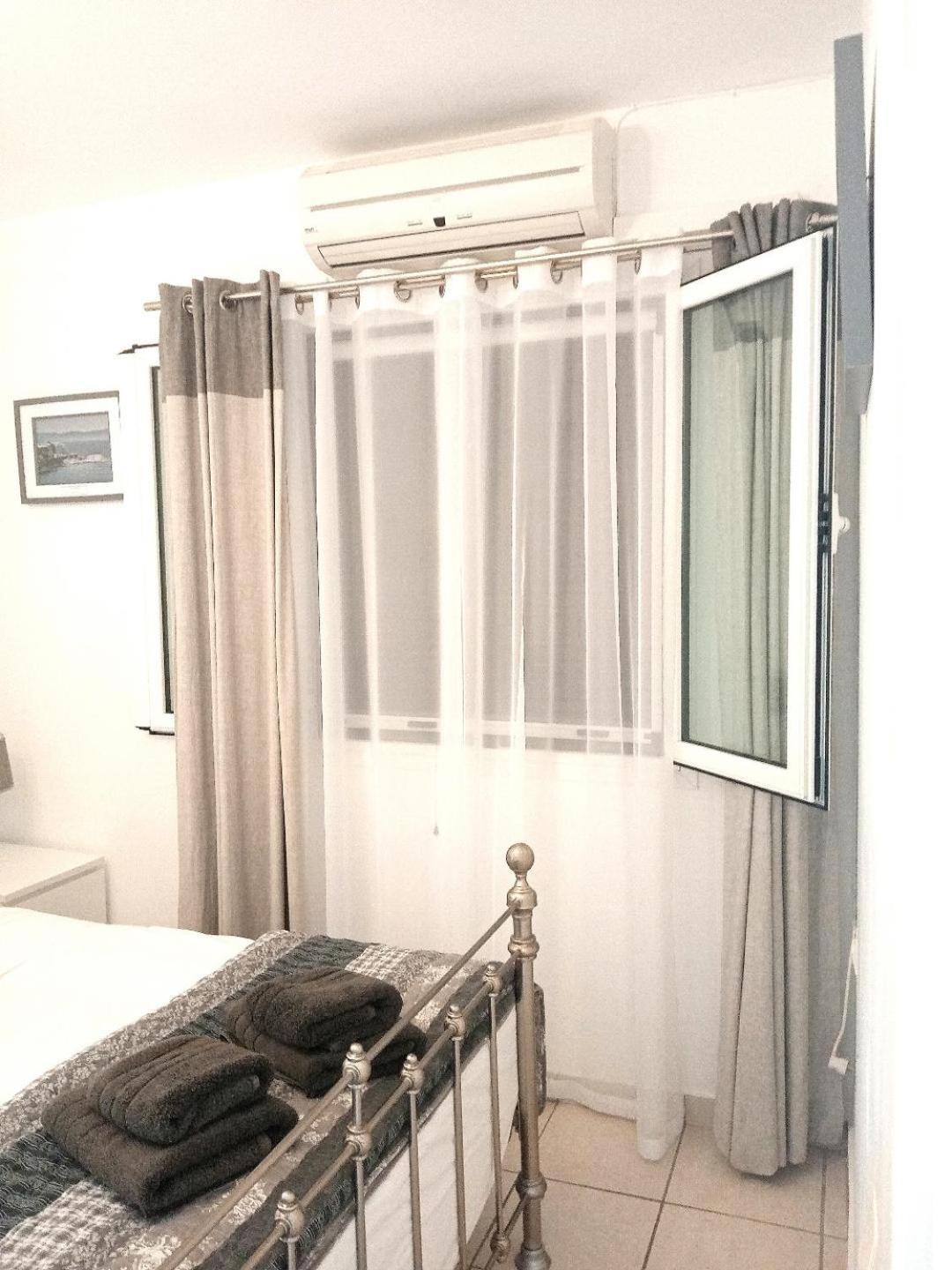 Bluview, Glyfada, Corfu Apartment